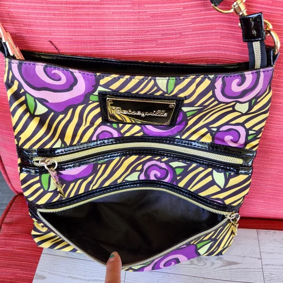 Betsey Johnson Purple and Yellow Crossbody Bag READ DISCRIPTION BEFORE PURCHASE! - Picture 10 of 10